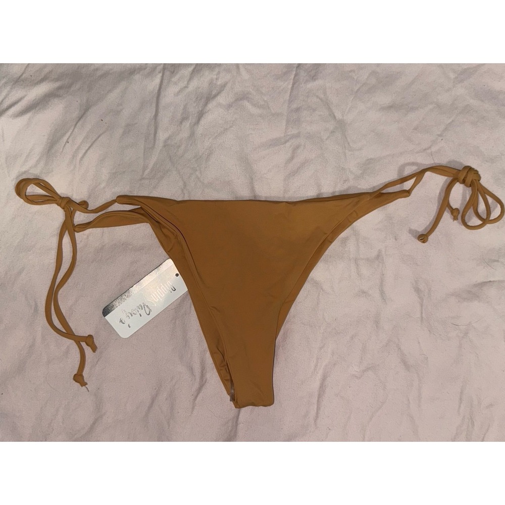 Dippin Daisy's‎ string bikini bottoms nude new with tags and liner large